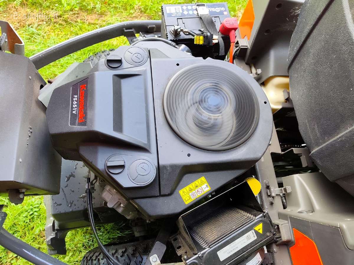 Husqvarna R 420 Tsx Awd. Profesionalus rideris - nuotraukos Nr. 10
