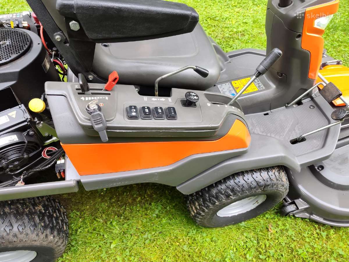 Husqvarna R 420 Tsx Awd. Profesionalus rideris - nuotraukos Nr. 16