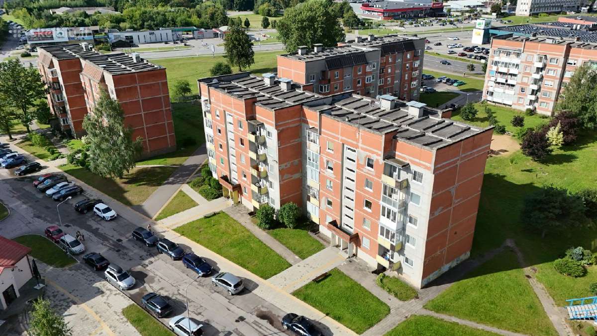 Erdvus šeimos butas su 2 balkonais ir holu – puiki - nuotraukos Nr. 2