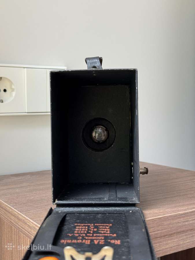 Eastman Kodak No. 2a Brownie Model C - nuotraukos Nr. 5