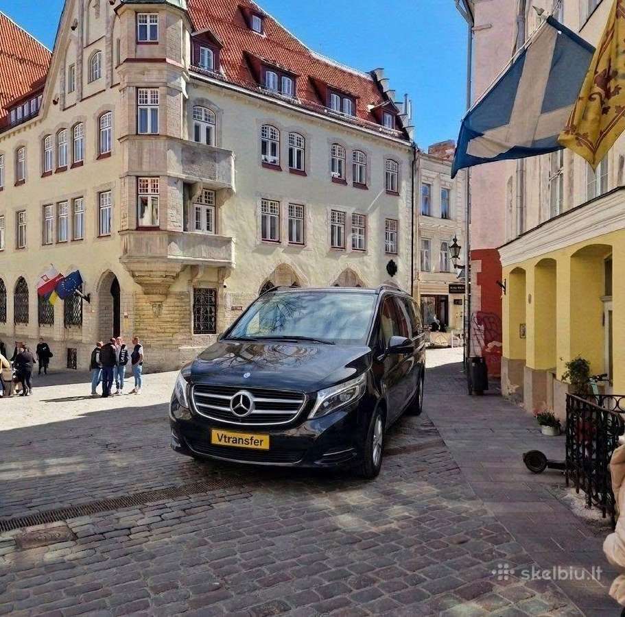 Mercedes V-class nuoma su asmeniniu vairuotoju - nuotraukos Nr. 2