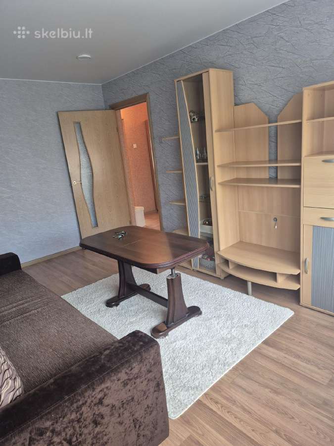 Nuomojamas Trijų kambarių butas - nuotraukos Nr. 6