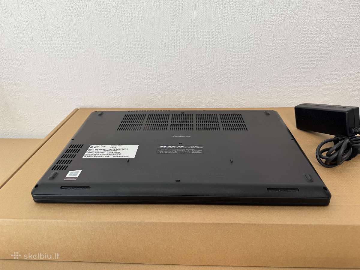 Dell Precision 3520 - nuotraukos Nr. 3