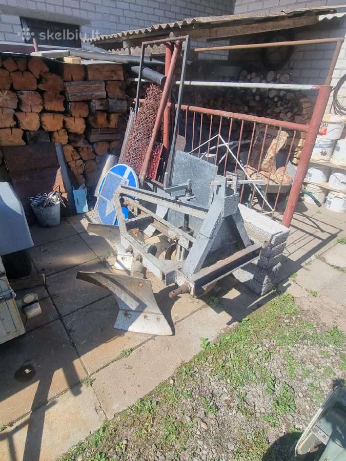 Traktorius T-25 su papildomais padargais - nuotraukos Nr. 11