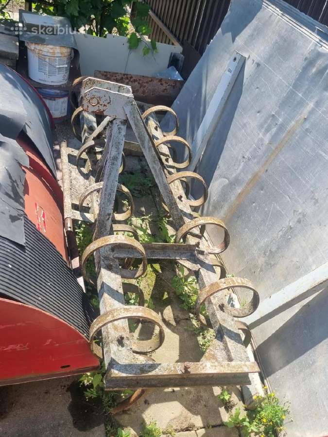 Traktorius T-25 su papildomais padargais - nuotraukos Nr. 17