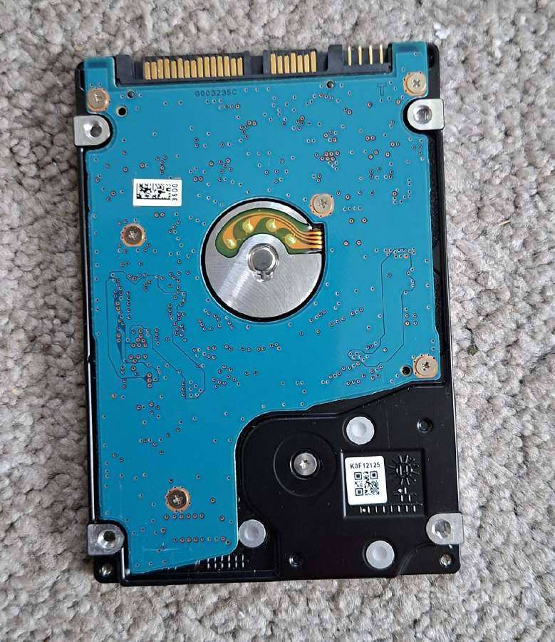 Kietasis diskas Toshiba 500gb - nuotraukos Nr. 2