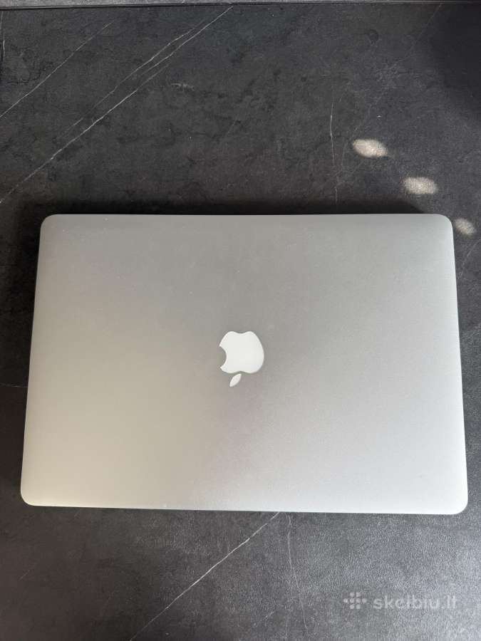 MacBook Pro 15" - nuotraukos Nr. 2