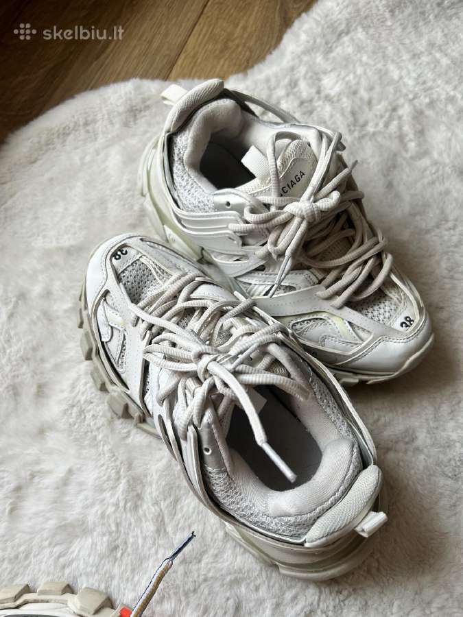 Balenciaga Track ir Triple S - nuotraukos Nr. 20