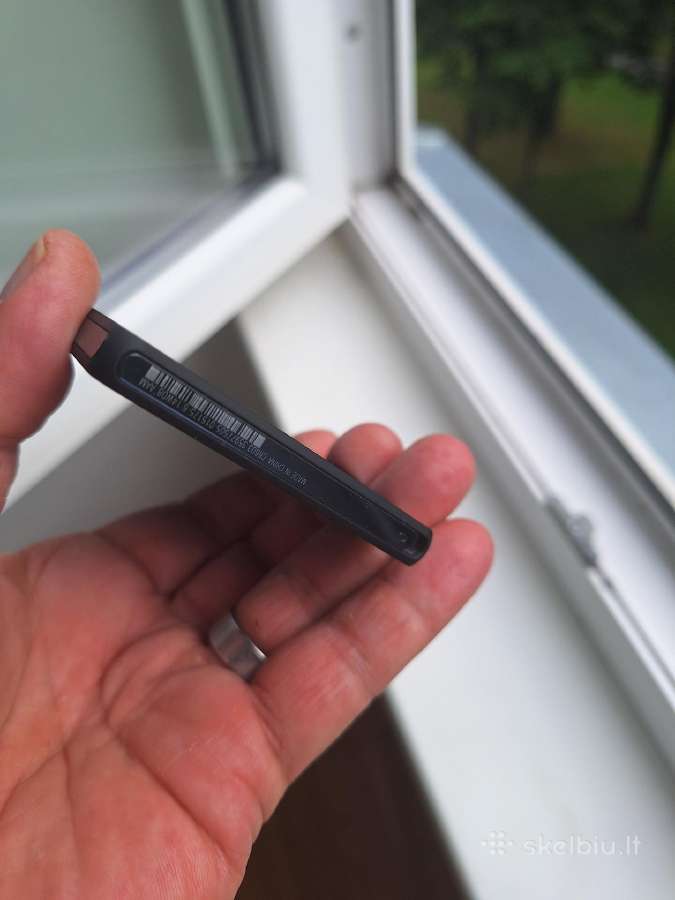 Sony Xperia Z pirmos kartos pilna komplektacija - nuotraukos Nr. 5