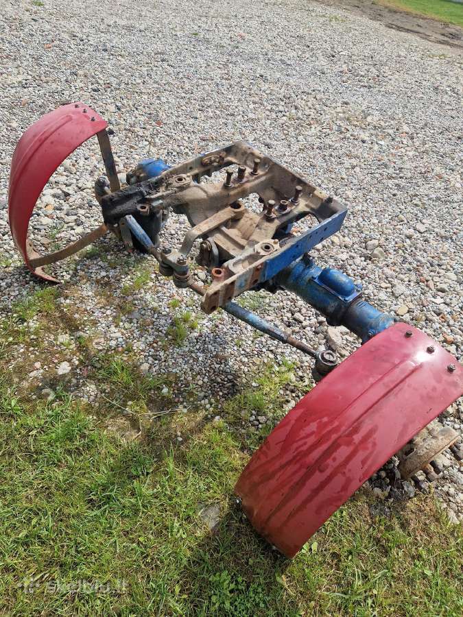 Mtz 82 varomas tiltas ir kitos dalys - nuotraukos Nr. 2