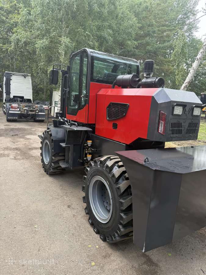Šakinis krautuvas 5 T galingumo (offroad) - nuotraukos Nr. 5