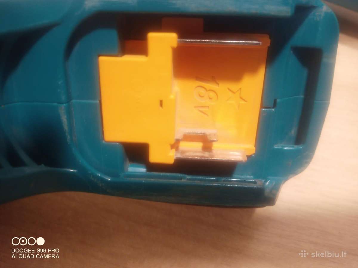 Makita 18 V dulkių siurblys - nuotraukos Nr. 7