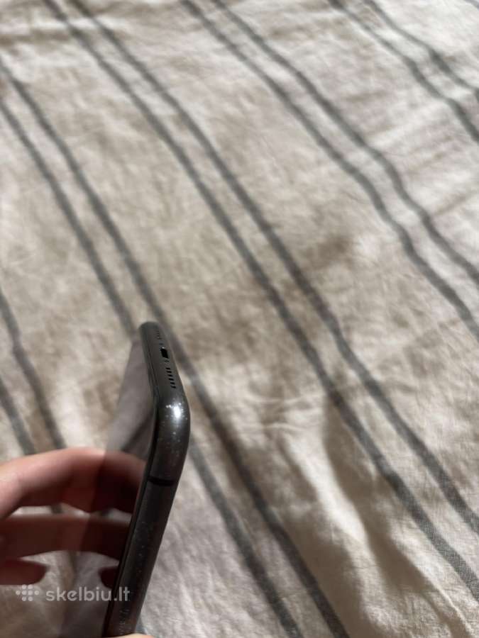 Apple iPhone 11 64gb, juodas - nuotraukos Nr. 4