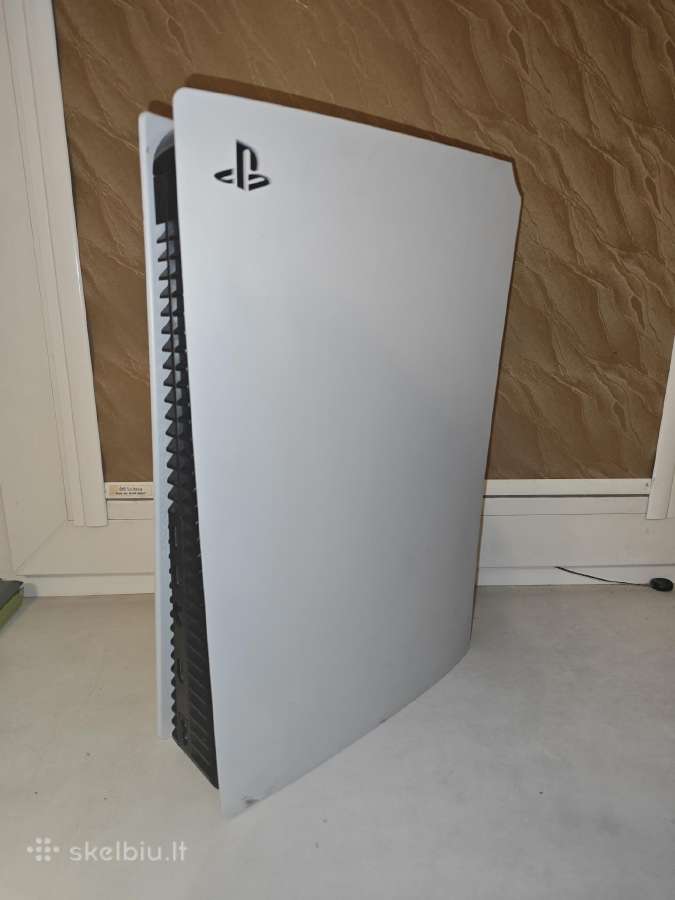 Playstation 5 disc edition su defektu - nuotraukos Nr. 2