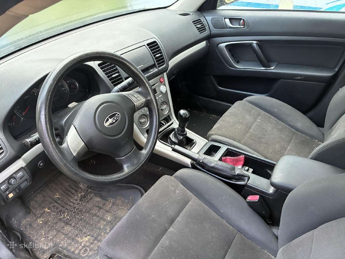Subaru Legacy 2.5 - nuotraukos Nr. 3