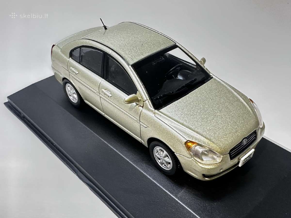 Dodge Attitude 2008 žalsva 1:43 Salvat - nuotraukos Nr. 6
