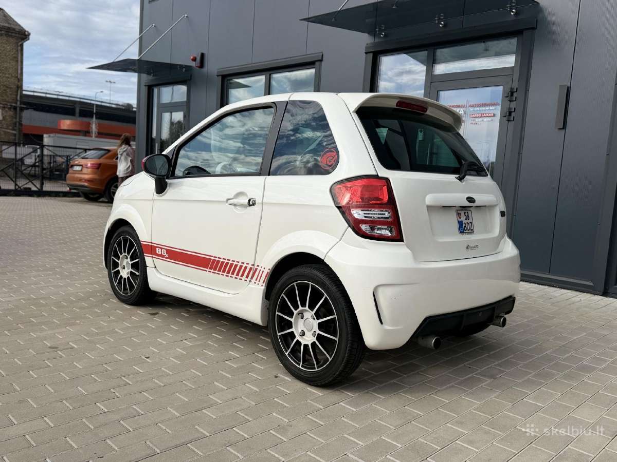 Am kategorijos automobililis - nuotraukos Nr. 5