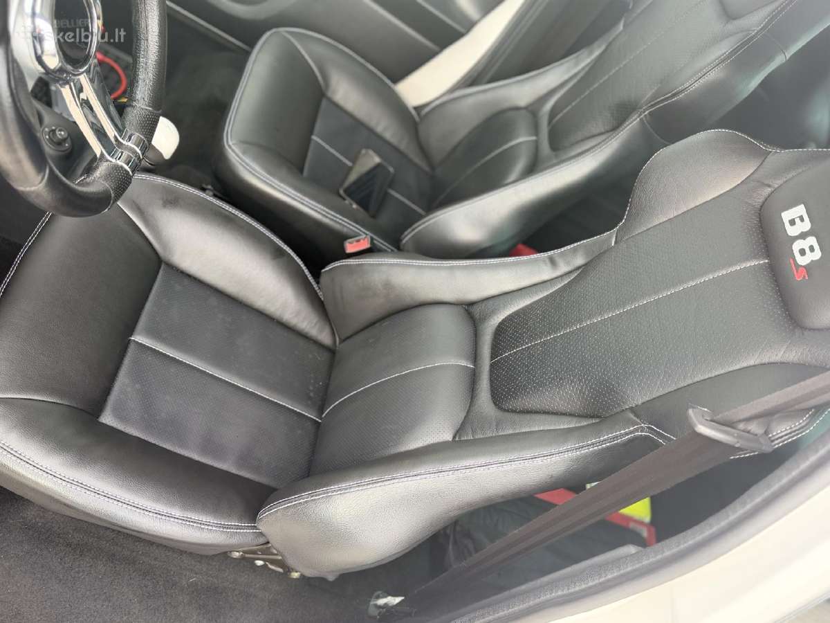 Am kategorijos automobililis - nuotraukos Nr. 11