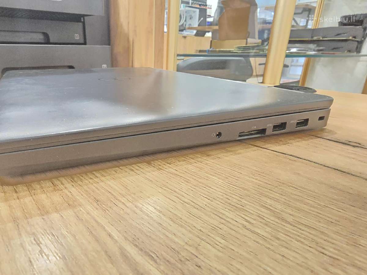 Dell Latitude 5570 15.6"i7-6820hq/8gb/256gb SSD - nuotraukos Nr. 4