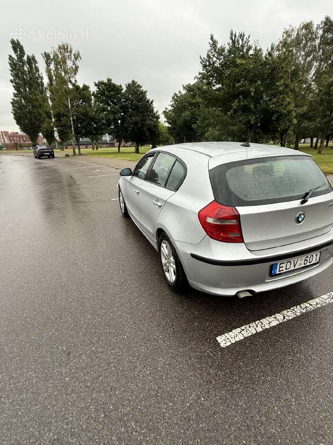 Automobilis Bmw 118 - nuotraukos Nr. 5
