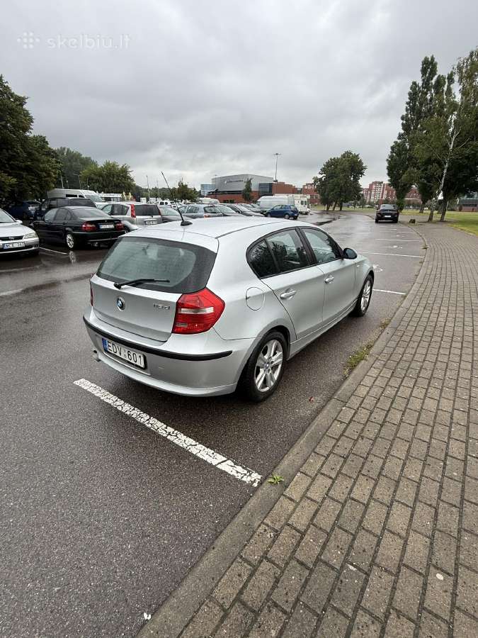Automobilis Bmw 118 - nuotraukos Nr. 4