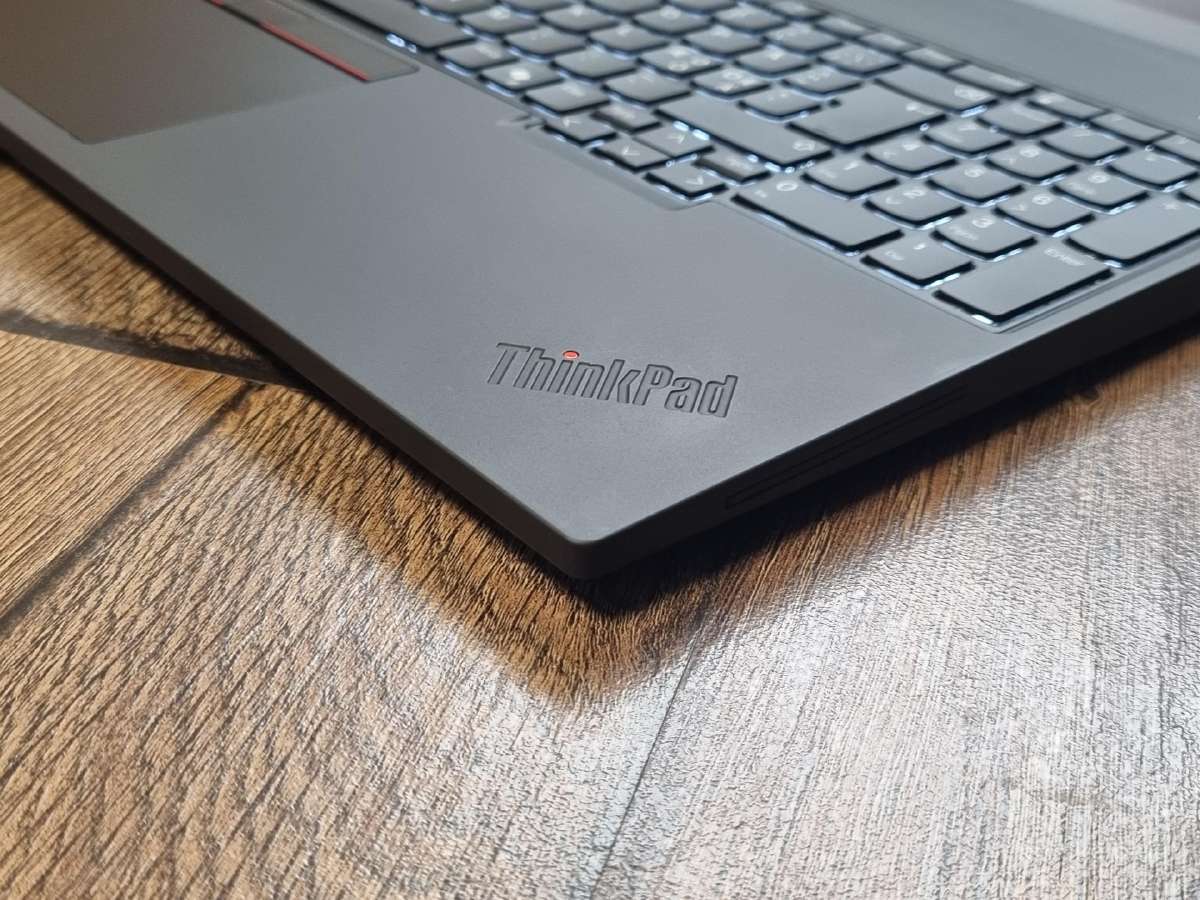 Lenovo Thinkpad T16 Gen4 - nuotraukos Nr. 6