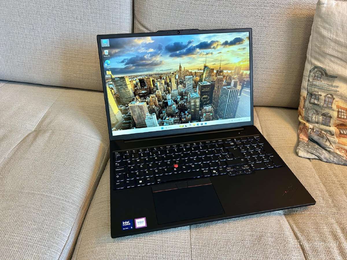 Lenovo Thinkpad P16s gen 3, Core Ultra 5 125h - nuotraukos Nr. 3