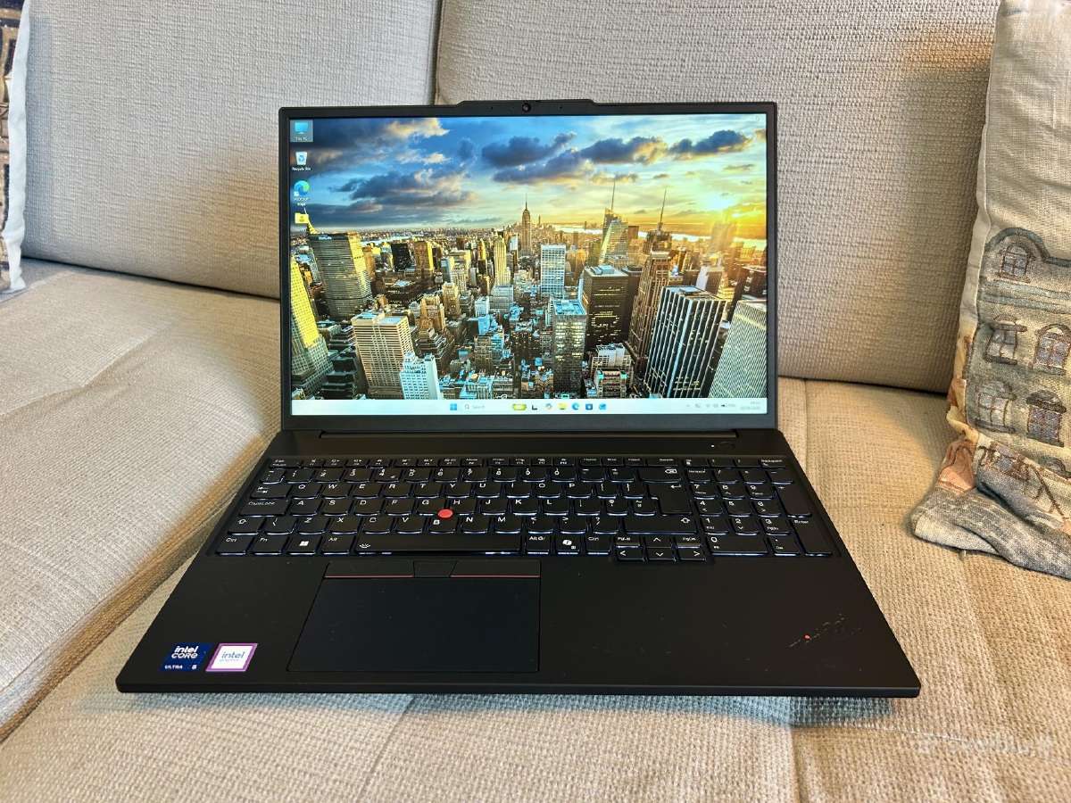 Lenovo Thinkpad P16s gen 3, Core Ultra 5 125h - nuotraukos Nr. 9