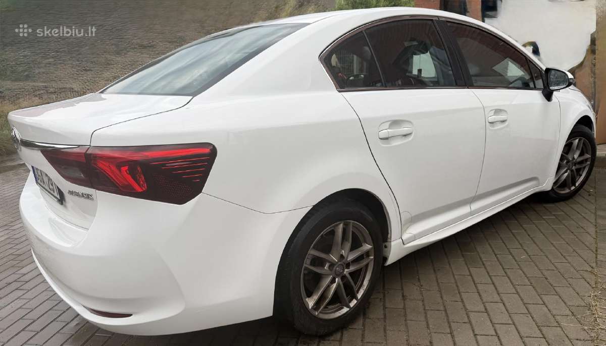 Toyota Avensis automobilis - nuotraukos Nr. 2