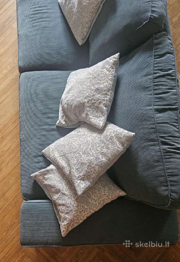 Melsva sofa su pagalvėlėmis - nuotraukos Nr. 3