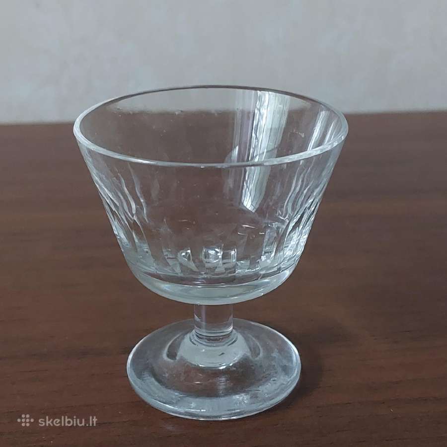 9 krištoliniai stikliukai ( iš tarybinių laikų ). - nuotraukos Nr. 11