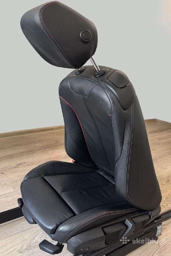 Lenktynių simuliatoriaus rėmas su Bmw sėdyne - nuotraukos Nr. 4