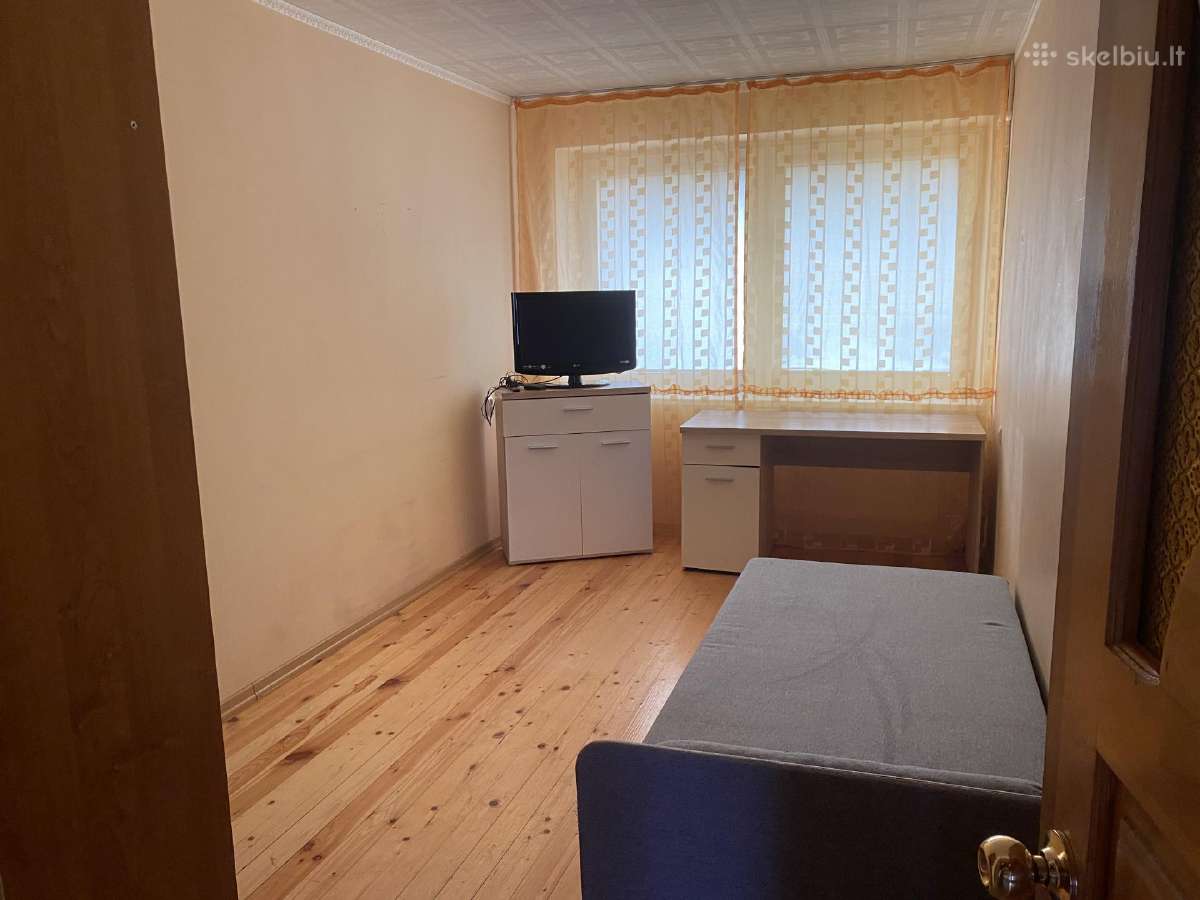 Išnuomojamas 3 kambarių butas miesto centre - nuotraukos Nr. 2