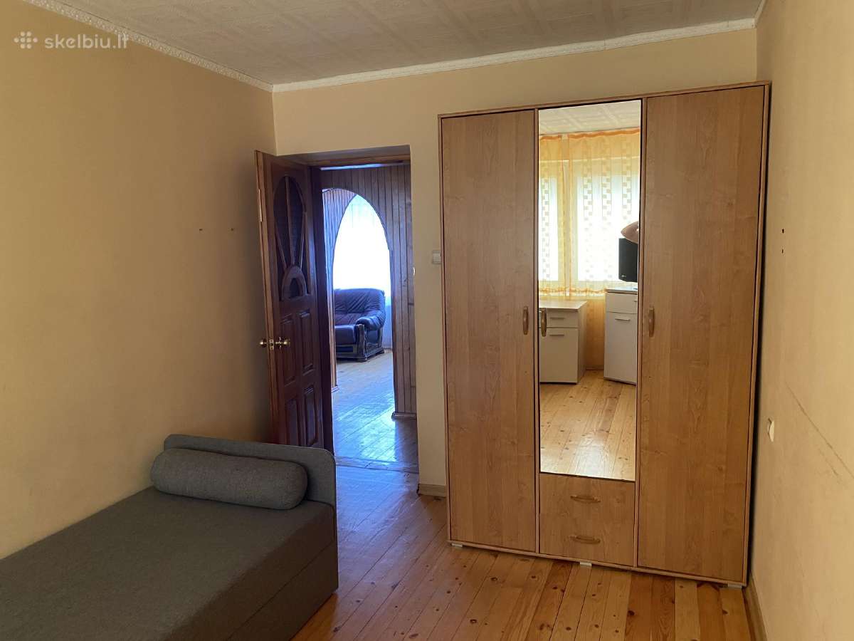 Išnuomojamas 3 kambarių butas miesto centre - nuotraukos Nr. 3