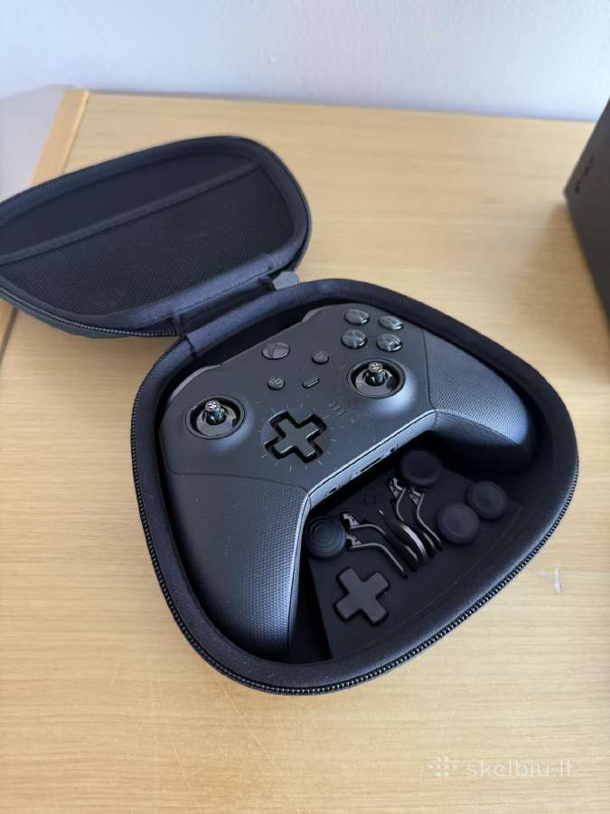 Xbox Seriex X + Elite Series 2 Controller - nuotraukos Nr. 3