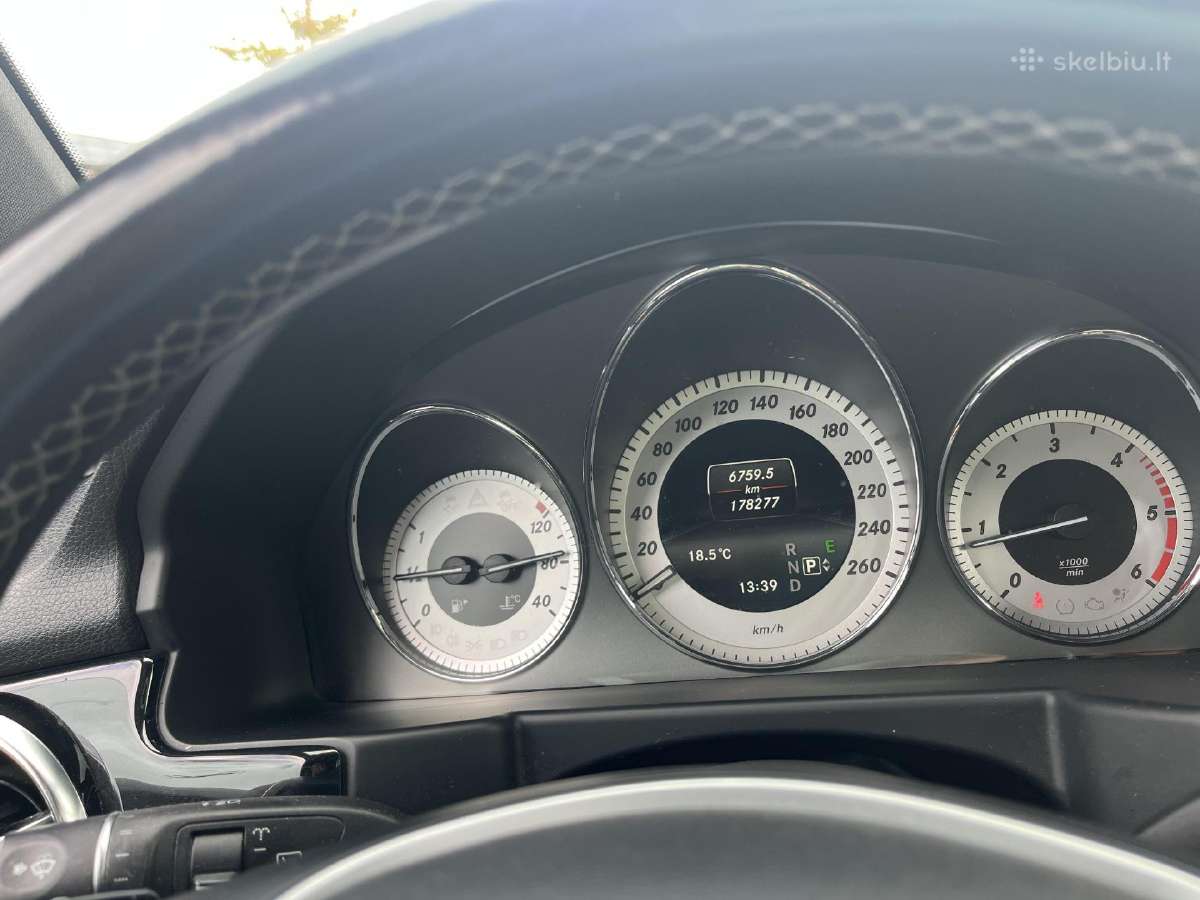 Mersedes Benz GLK 250 - nuotraukos Nr. 4