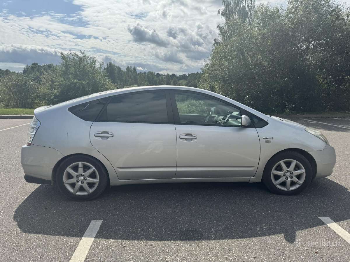 Toyota prius - nuotraukos Nr. 5