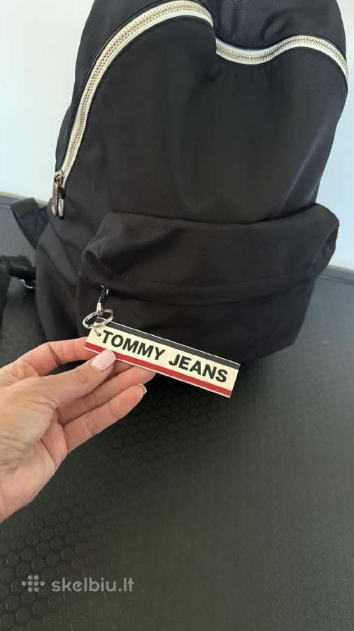 Tommy Hilfiger kuprinė - nuotraukos Nr. 3