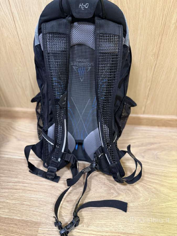 Deuter Race Exp Air dviratininko žygiu kuprine - nuotraukos Nr. 4