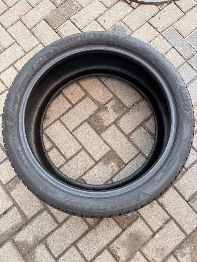 255/40 R21 goodyear Ugp3 - nuotraukos Nr. 6