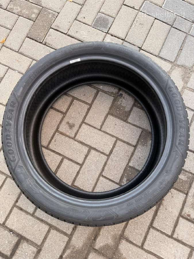 255/40 R21 goodyear Ugp3 - nuotraukos Nr. 7