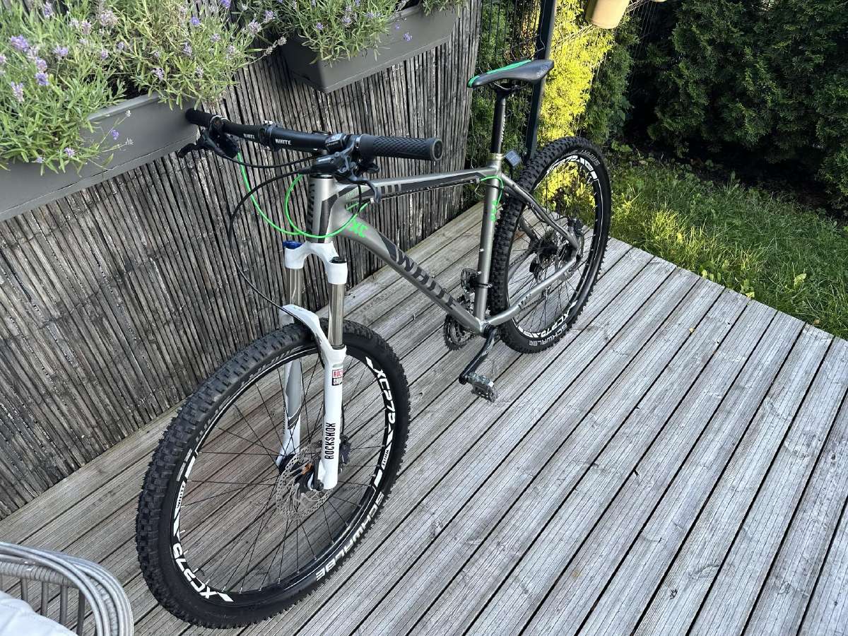 White XC - nuotraukos Nr. 24