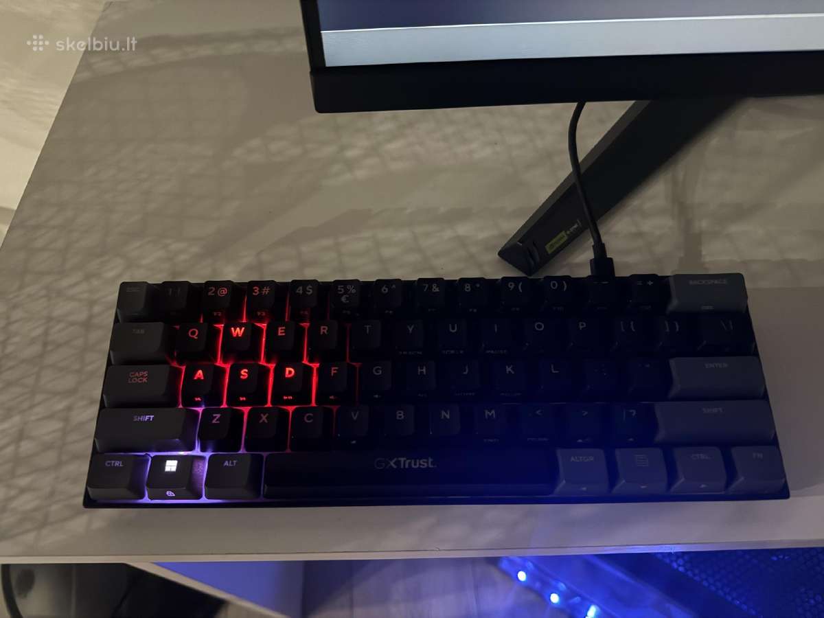 Žaidimų/mokslų setup - nuotraukos Nr. 3
