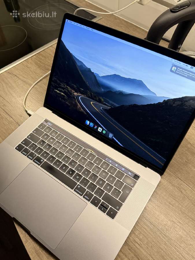 MacBook Pro 15 i9 32gb RAM 512gb - nuotraukos Nr. 6