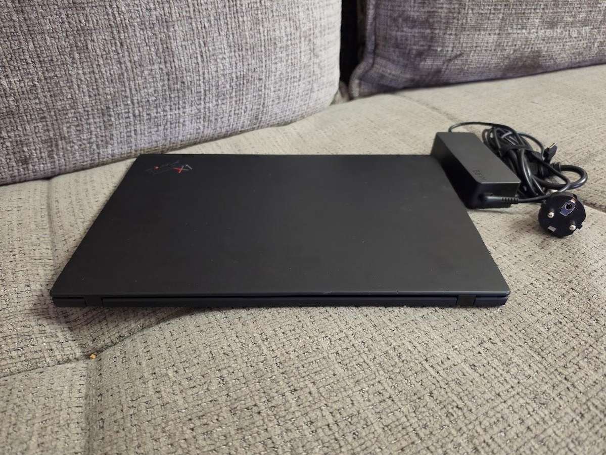 Puikios bukles Lenovo Thinkpad X1 carbon 8gen. - nuotraukos Nr. 7