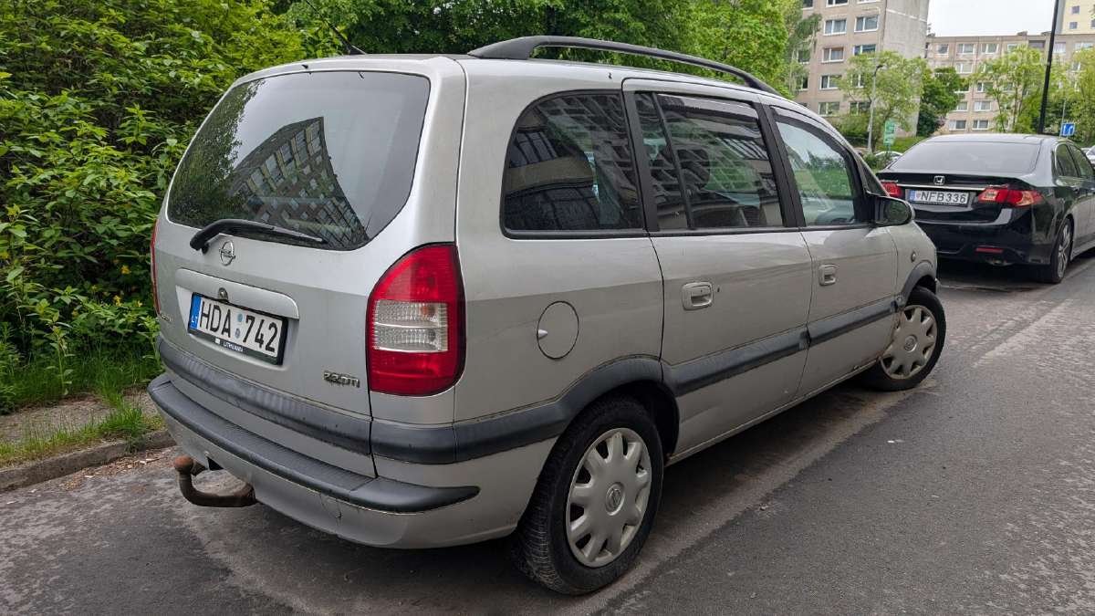 Opel Zafira - nuotraukos Nr. 3