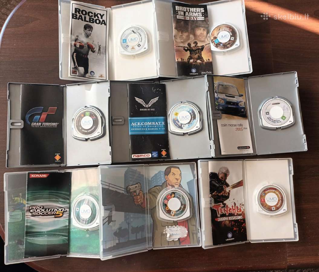 Parduodu atrišta PSP su 8 kolekciniais Umd! - nuotraukos Nr. 2