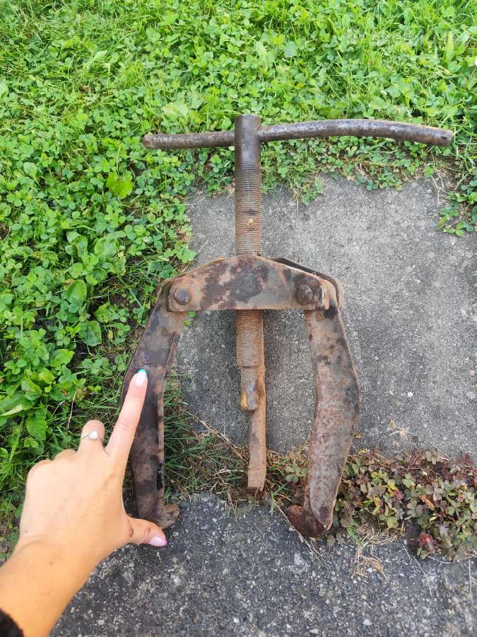 Masyvus senovinis mechaninis traukiklis - nuotraukos Nr. 2