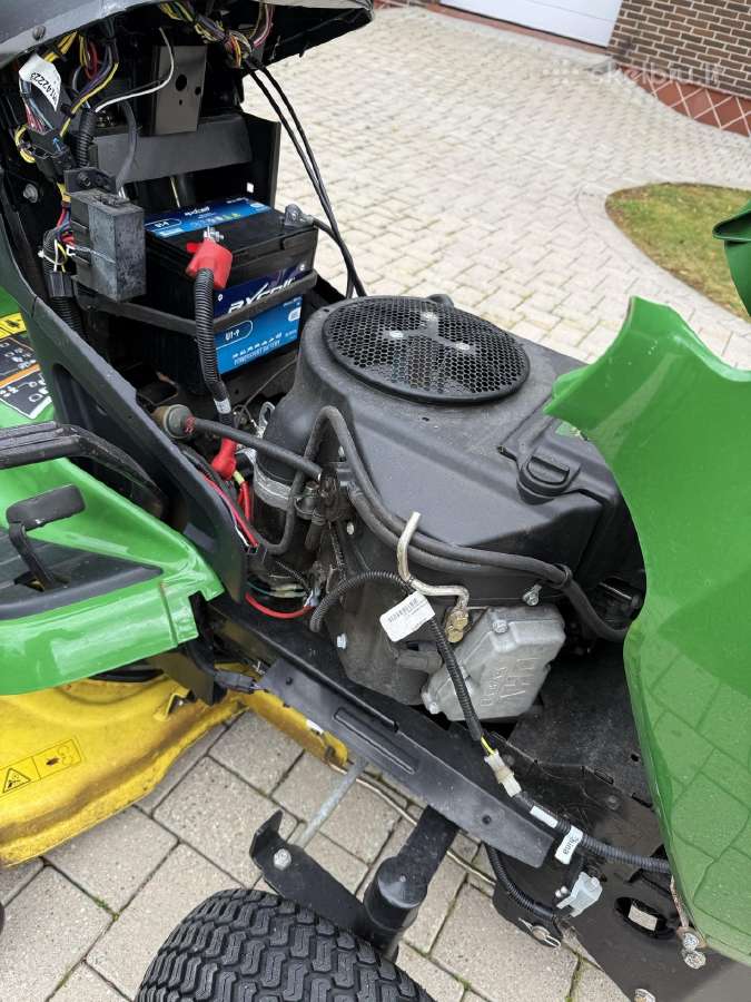 Traktoriukas Žoliapjovė John Deer x305r, 52 M.val. - nuotraukos Nr. 10