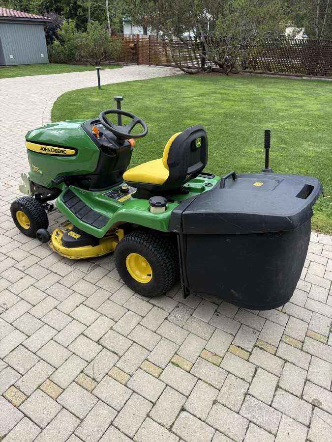Traktoriukas Žoliapjovė John Deer x305r, 52 M.val. - nuotraukos Nr. 2